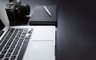 PG官方游戏-骑士强势开局斩获两连胜 年轻双核终呈光明未来